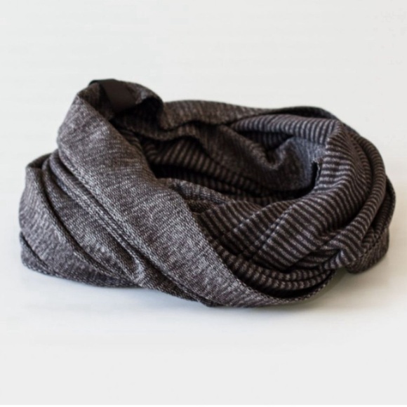 Lululemon vinyasa scarf black/ Gray women - Picture 2 of 8
